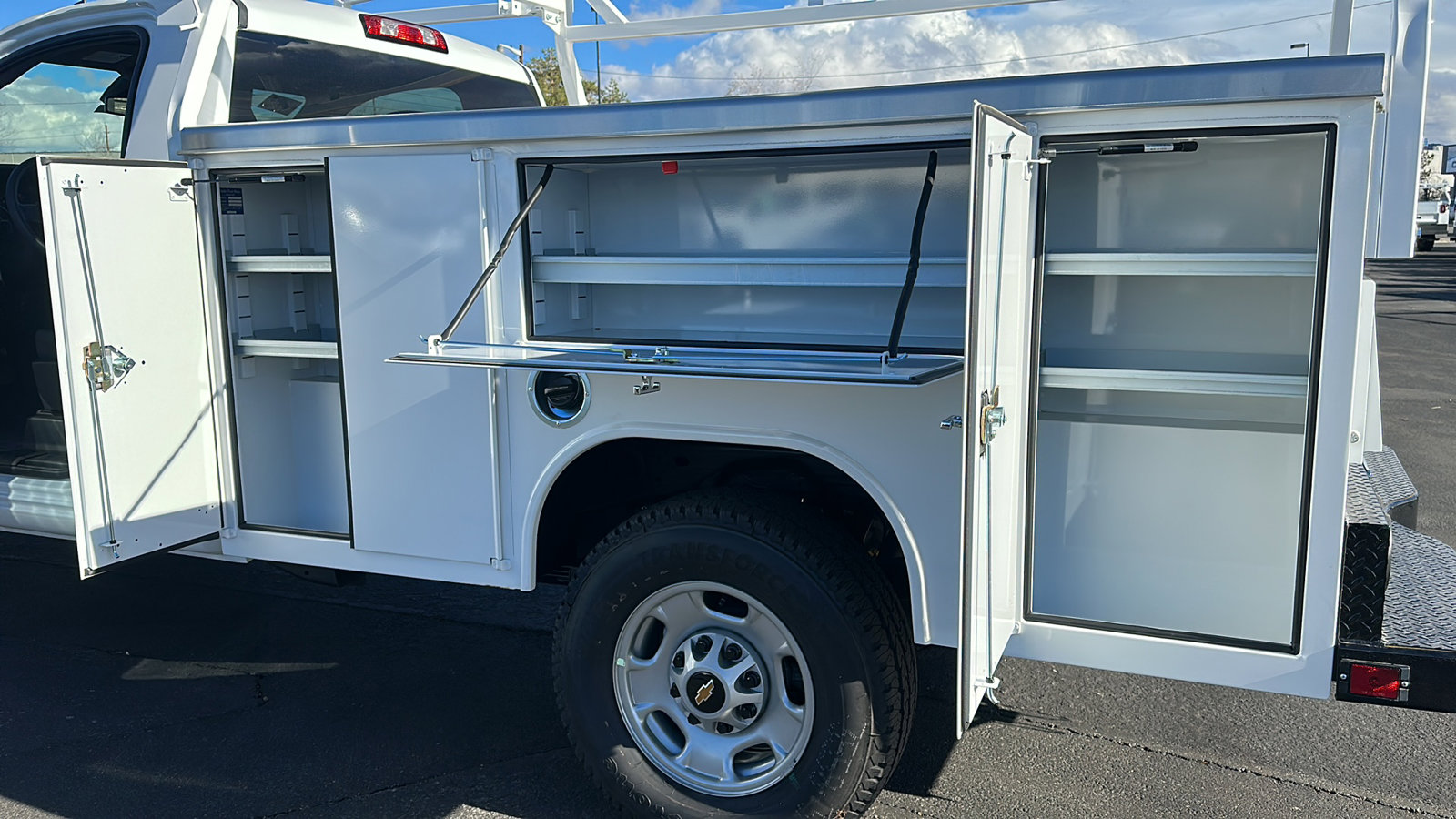 New 2025 Chevrolet Silverado 2500 W/T w/ WT Convenience Package image 15