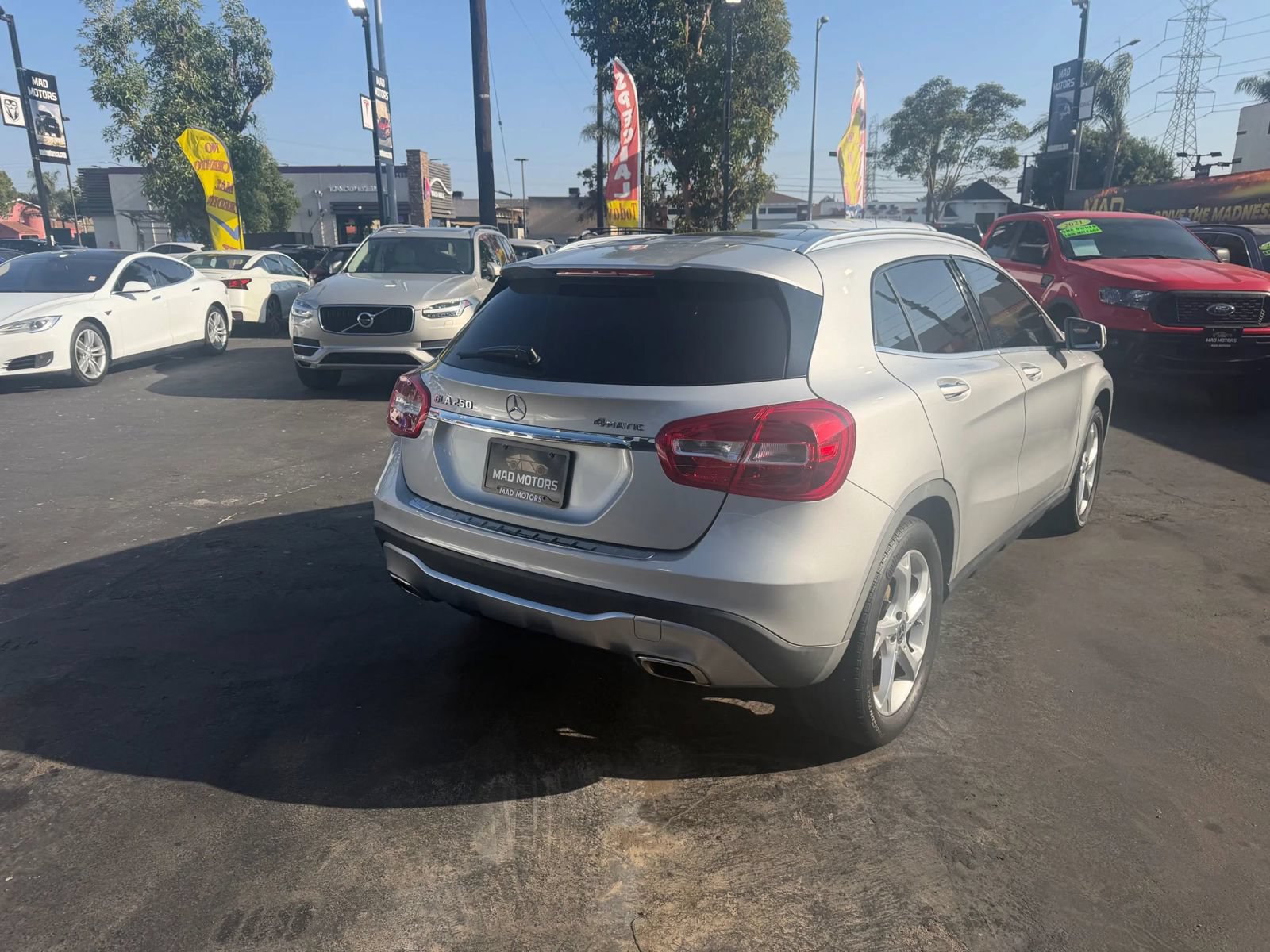 Used 2018 Mercedes-Benz GLA 250 4MATIC w/ Premium Package image 3