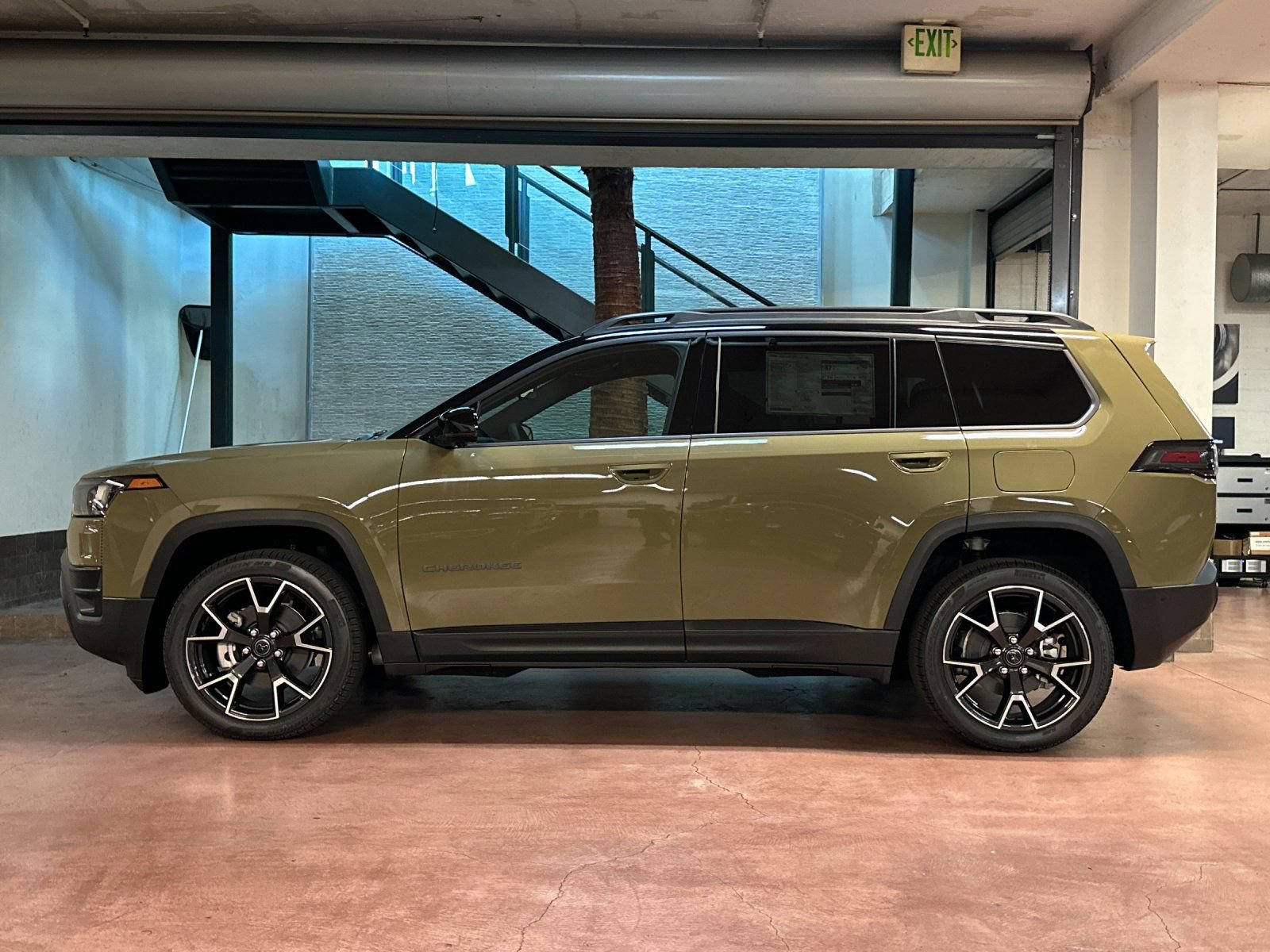 New 2026 Jeep Cherokee Overland AWD/4WD image 2