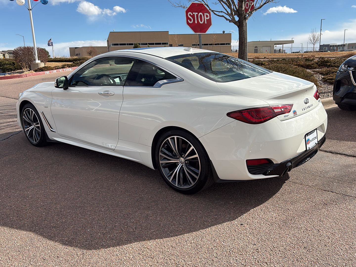 Used 2019 INFINITI Q60 3.0t Luxe w/ Essential Package image 21