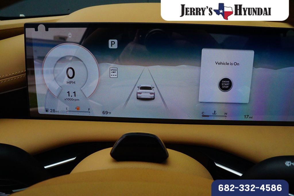 Used 2025 Genesis G80 2.5T image 9