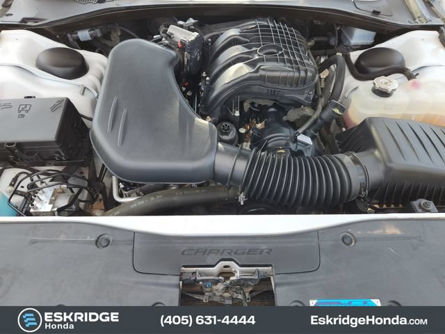 Used 2023 Dodge Charger SXT w/ Cold Weather Package RWD image 30