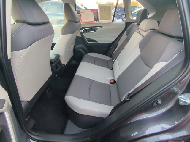 Used 2025 Toyota RAV4 XLE image 14