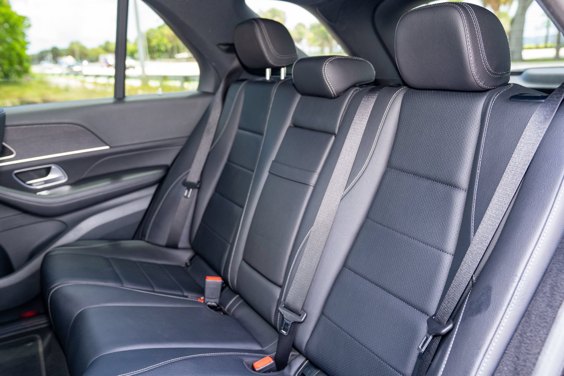 Used 2025 Mercedes-Benz GLE 450 4MATIC image 29