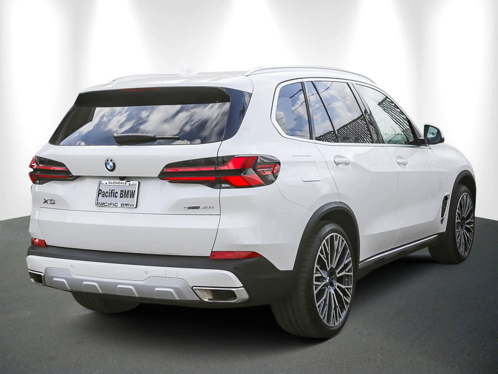 Used 2025 BMW X5 sDrive40i image 6