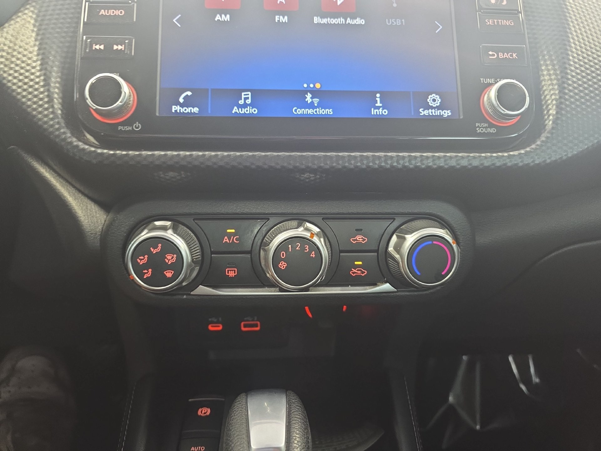Used 2024 Nissan Kicks SV w/ Exterior Package FWD image 23