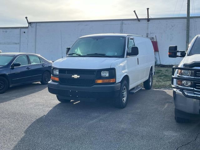 Used 2015 Chevrolet Express 2500 image 6
