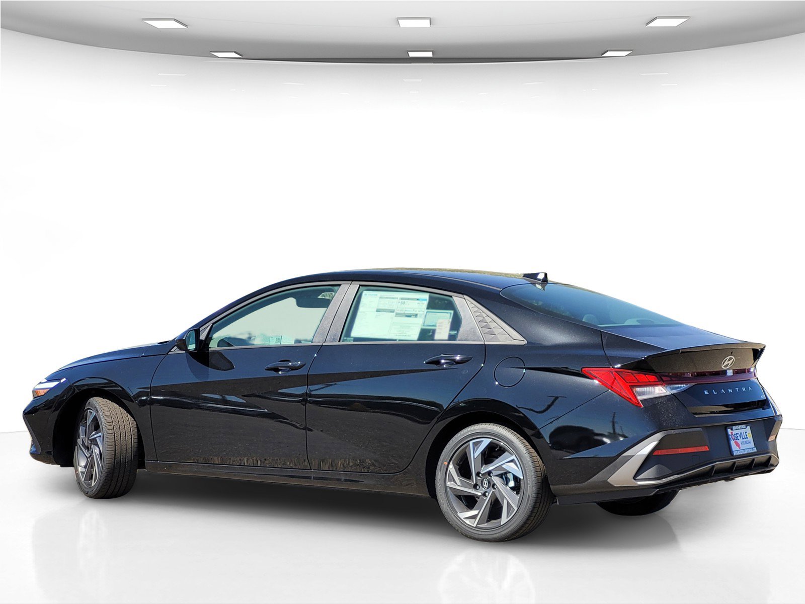 New 2025 Hyundai Elantra SEL image 5