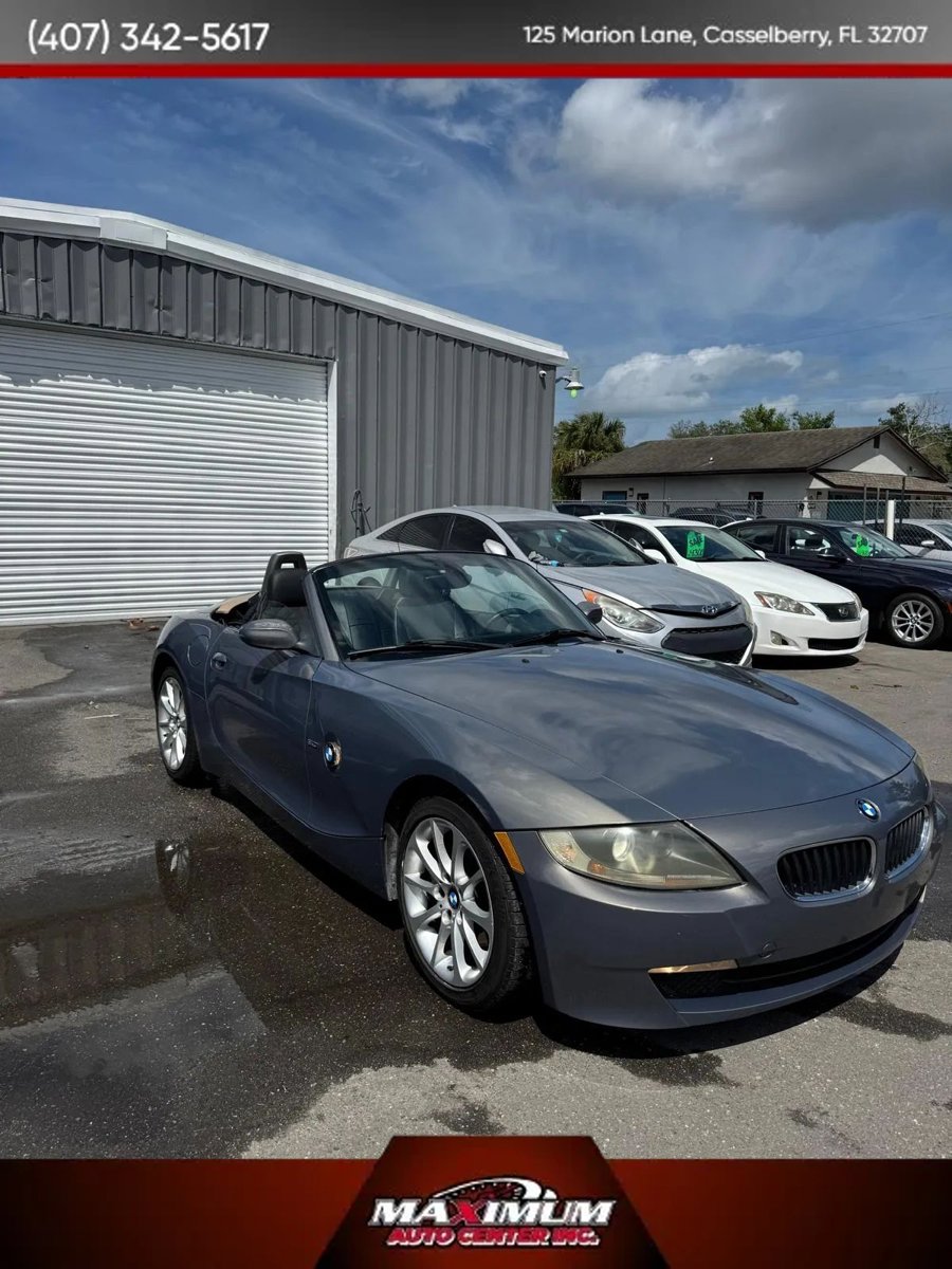 Used 2008 BMW Z4 3.0i RWD image 3