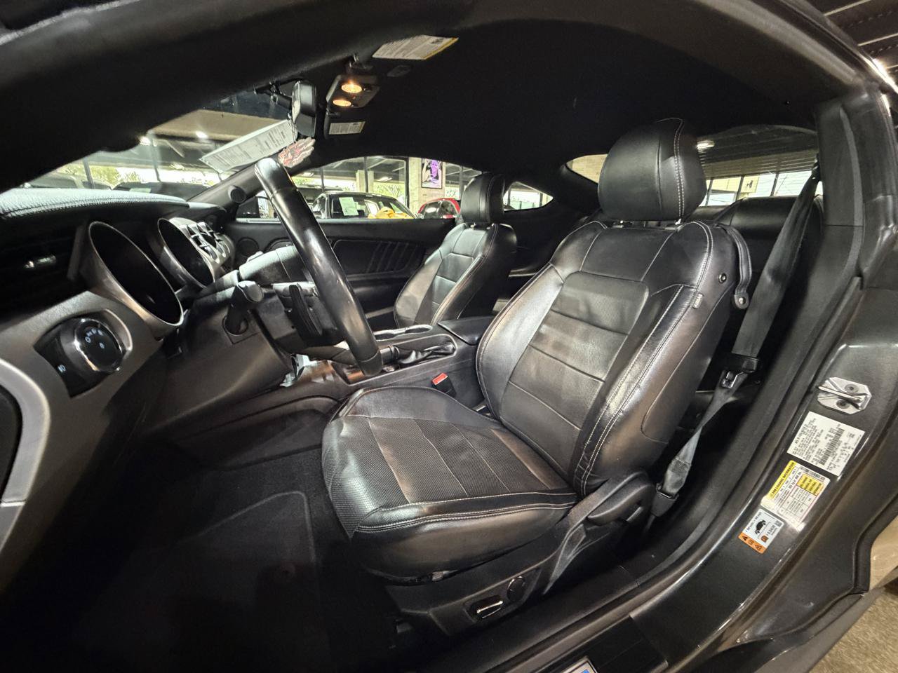 Used 2019 Ford Mustang GT Premium RWD image 20