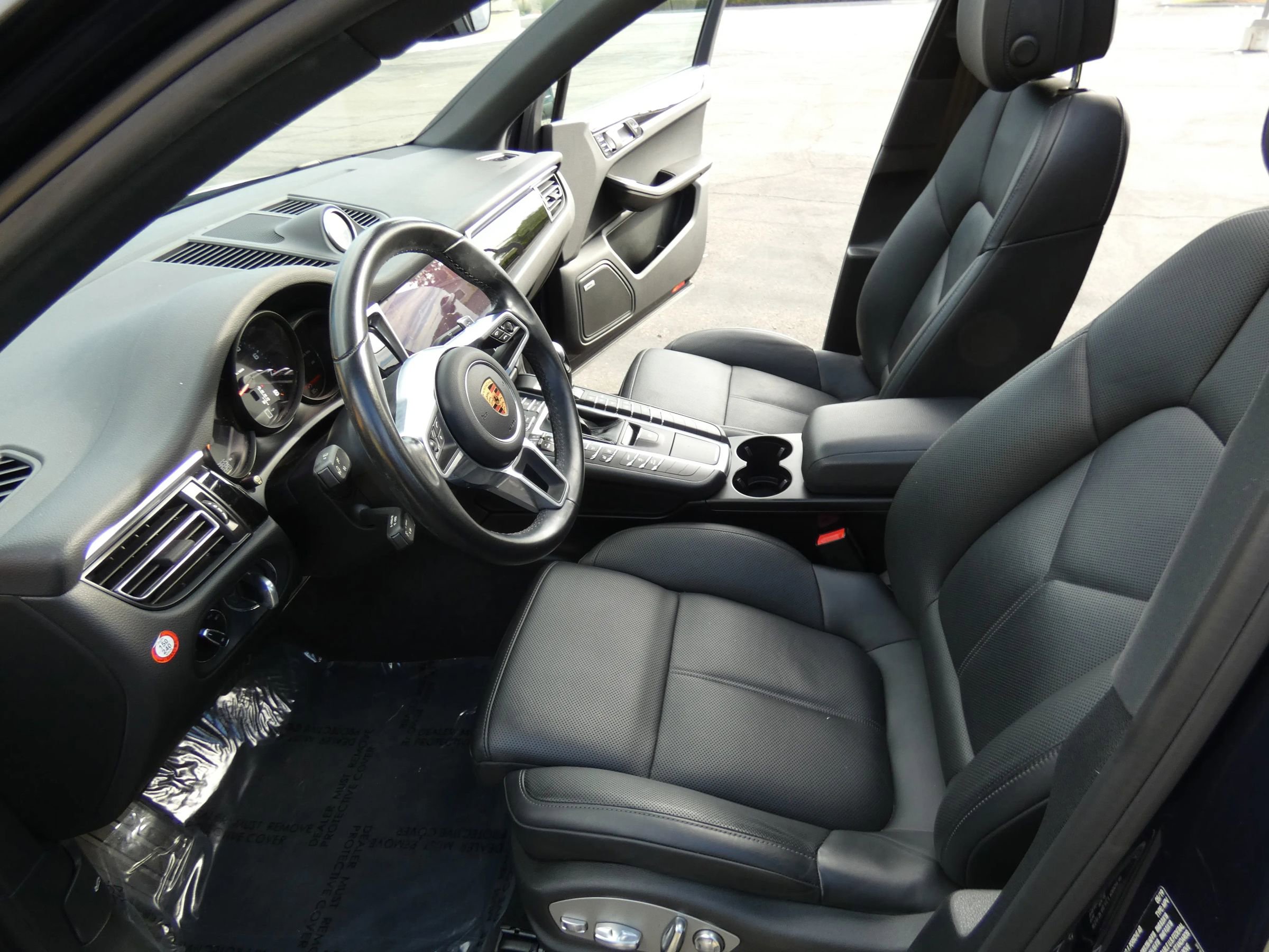 Used 2019 Porsche Macan image 56