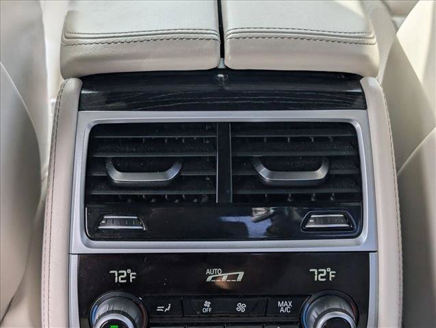 Used 2019 BMW 750i w/ M Sport Package RWD image 16