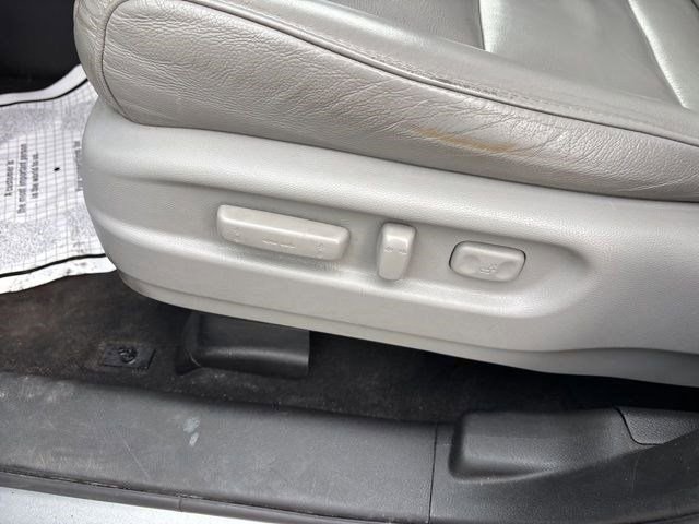 Used 2016 Honda Pilot Touring image 12