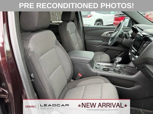 Used 2023 Chevrolet Traverse LT AWD/4WD image 11