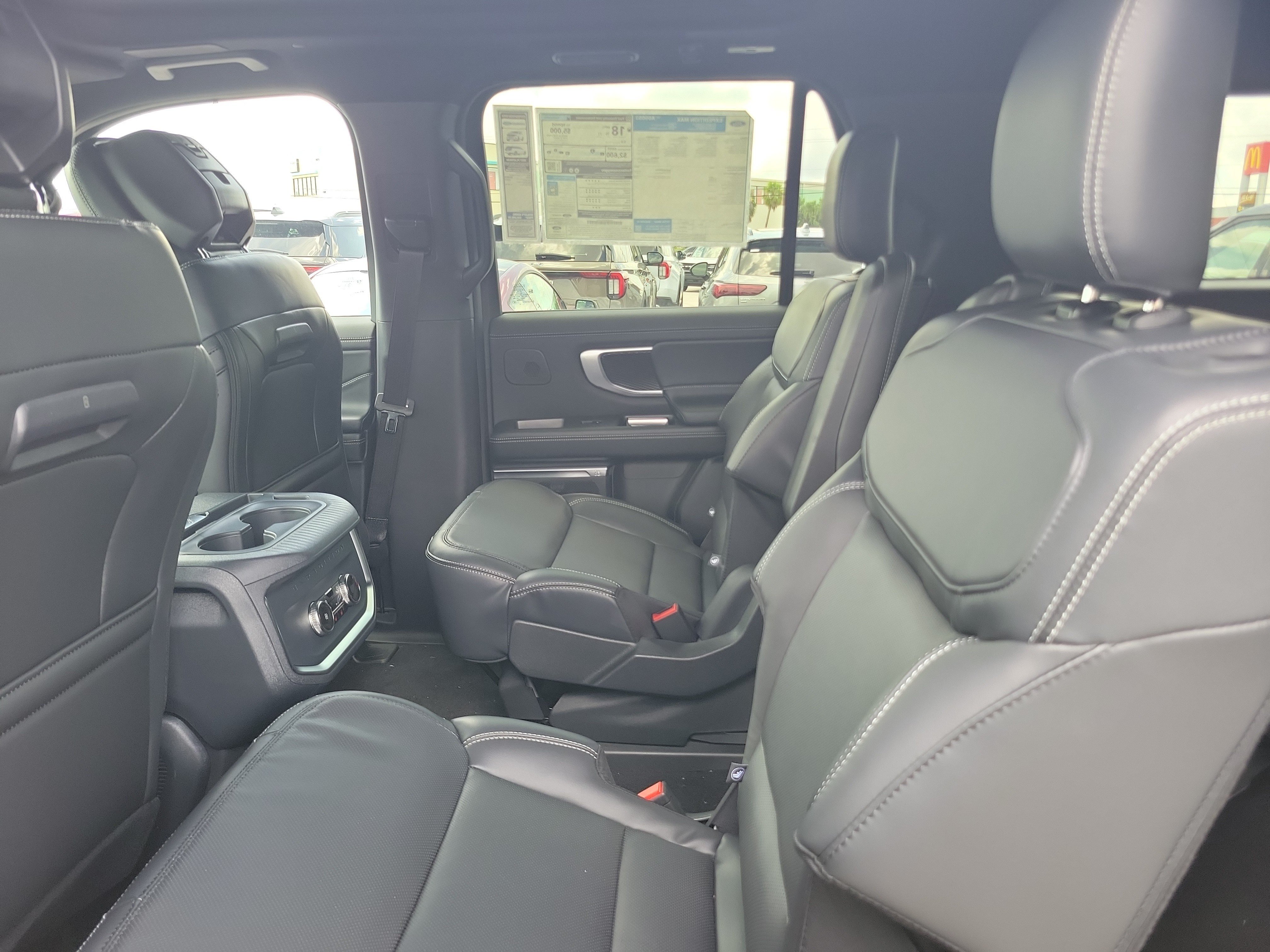 New 2027 Ford Expedition Max Platinum w/ Stealth Performance Package AWD/4WD image 9