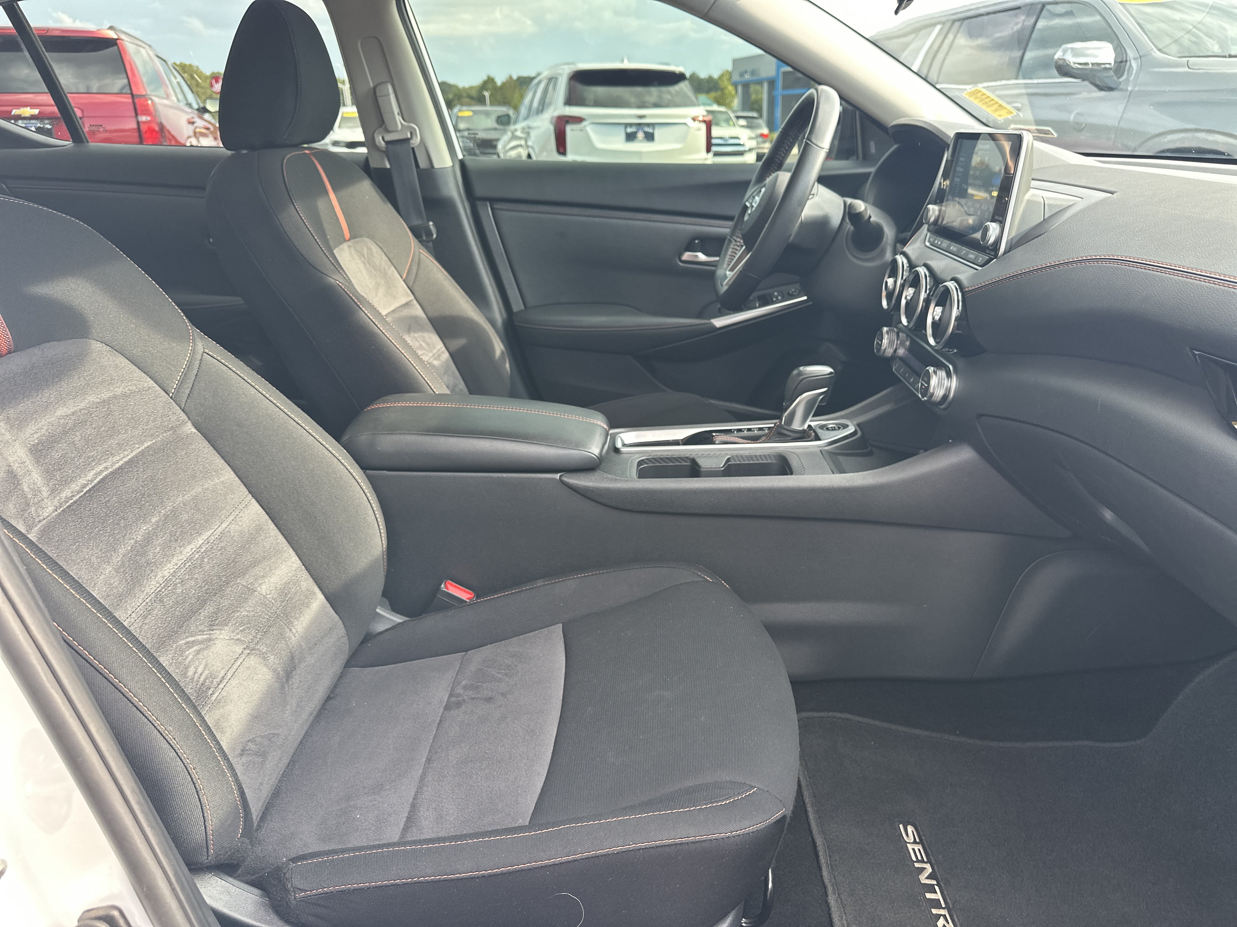Used 2023 Nissan Sentra SR FWD image 14