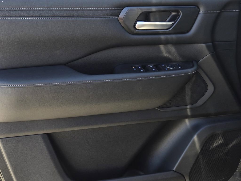 New 2026 Nissan Armada SV image 17