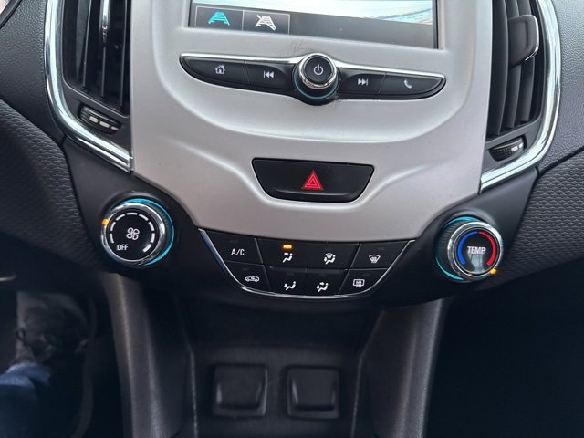 Used 2017 Chevrolet Cruze LS image 18