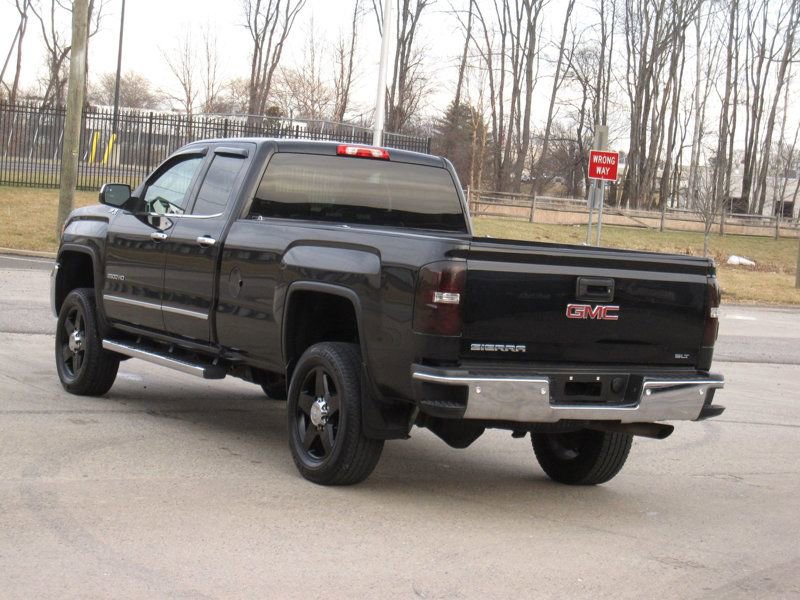Used 2015 GMC Sierra 2500 SLT w/ Driver Alert Package image 13