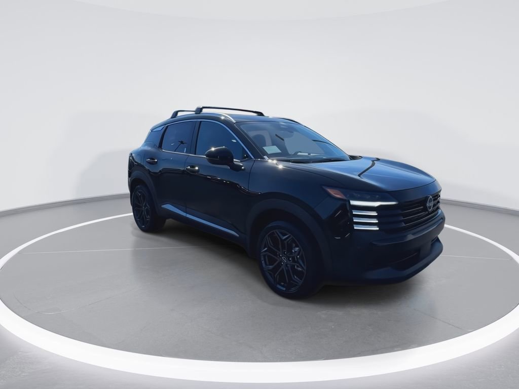 New 2026 Nissan Kicks SR w/ SR Premium Package AWD/4WD image 2