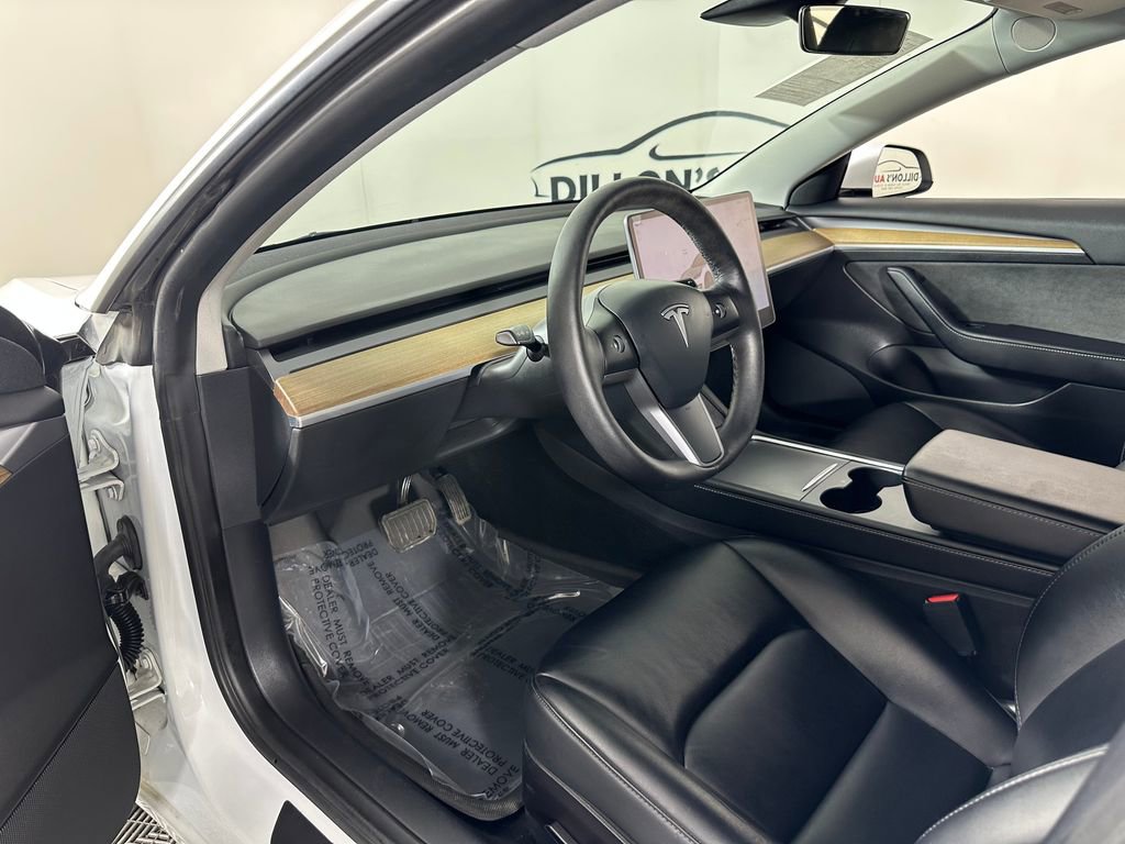 Used 2022 Tesla Model 3 Long Range AWD/4WD image 17