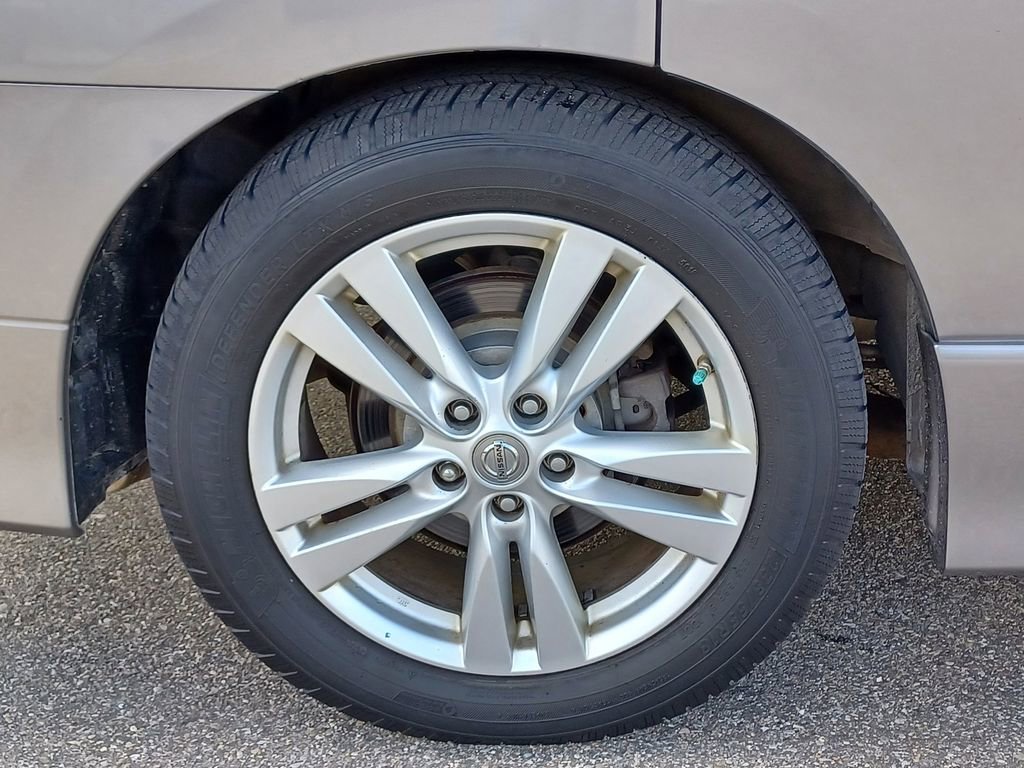 Used 2012 Nissan Quest SL FWD image 4