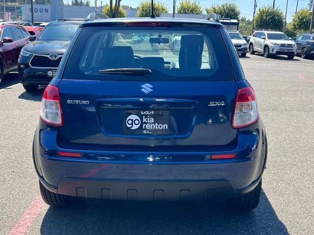 Used 2008 Suzuki SX4 Hatchback FWD image 8