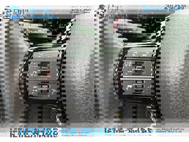 Used 2025 Honda CR-V EX-L image 14