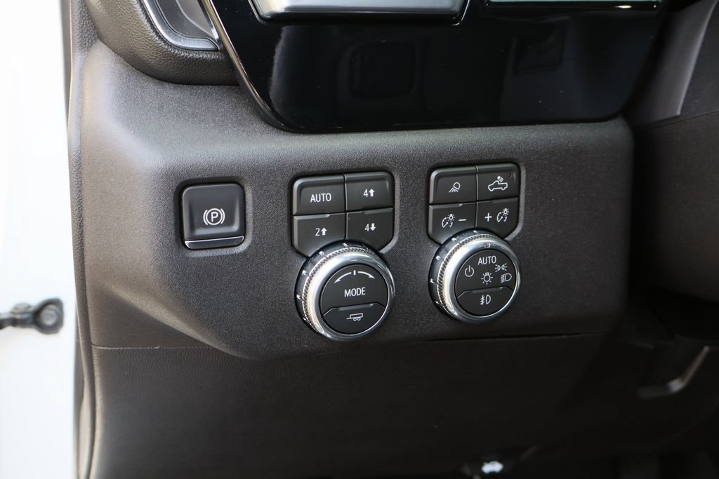 Certified 2026 GMC Sierra 2500 SLT w/ SLT Premium Package AWD/4WD image 13