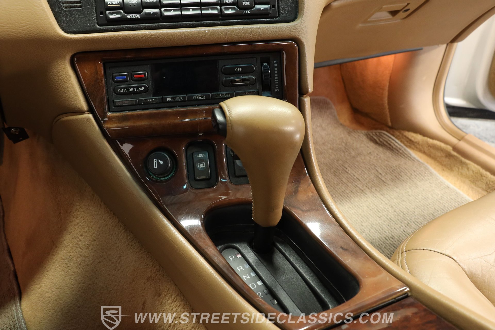 Used 1994 Lincoln Mark VIII image 39