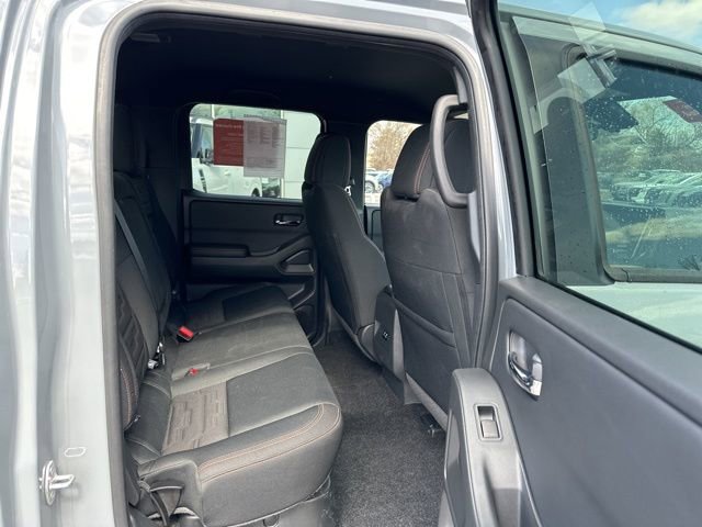 Certified 2025 Nissan Frontier PRO-4X image 13