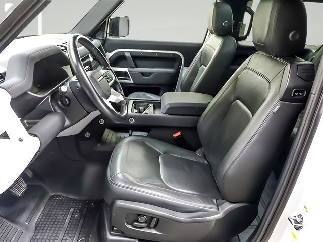 Used 2023 Land Rover Defender 90 S AWD/4WD image 7
