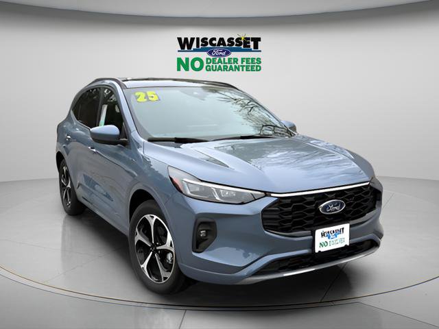 Used 2025 Ford Escape ST-Line Elite w/ Class II Trailer Tow Package AWD/4WD image 1