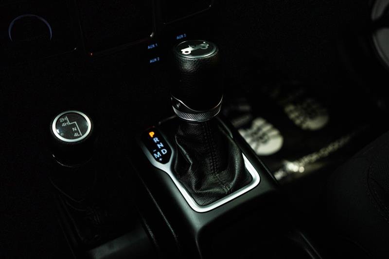 Used 2018 Jeep Wrangler Unlimited Sport image 17