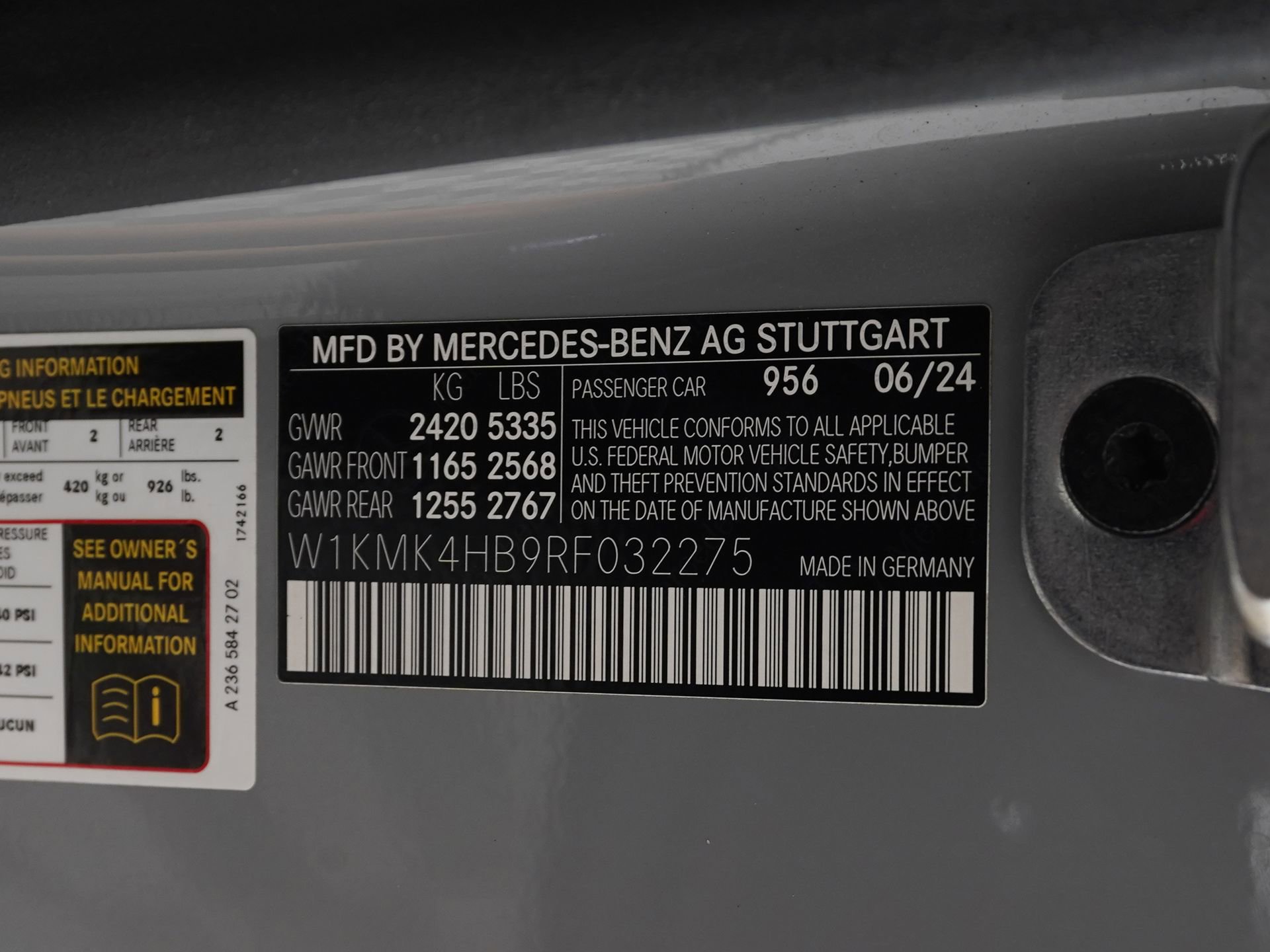 Used 2024 Mercedes-Benz CLE 300 4MATIC Cabriolet image 35