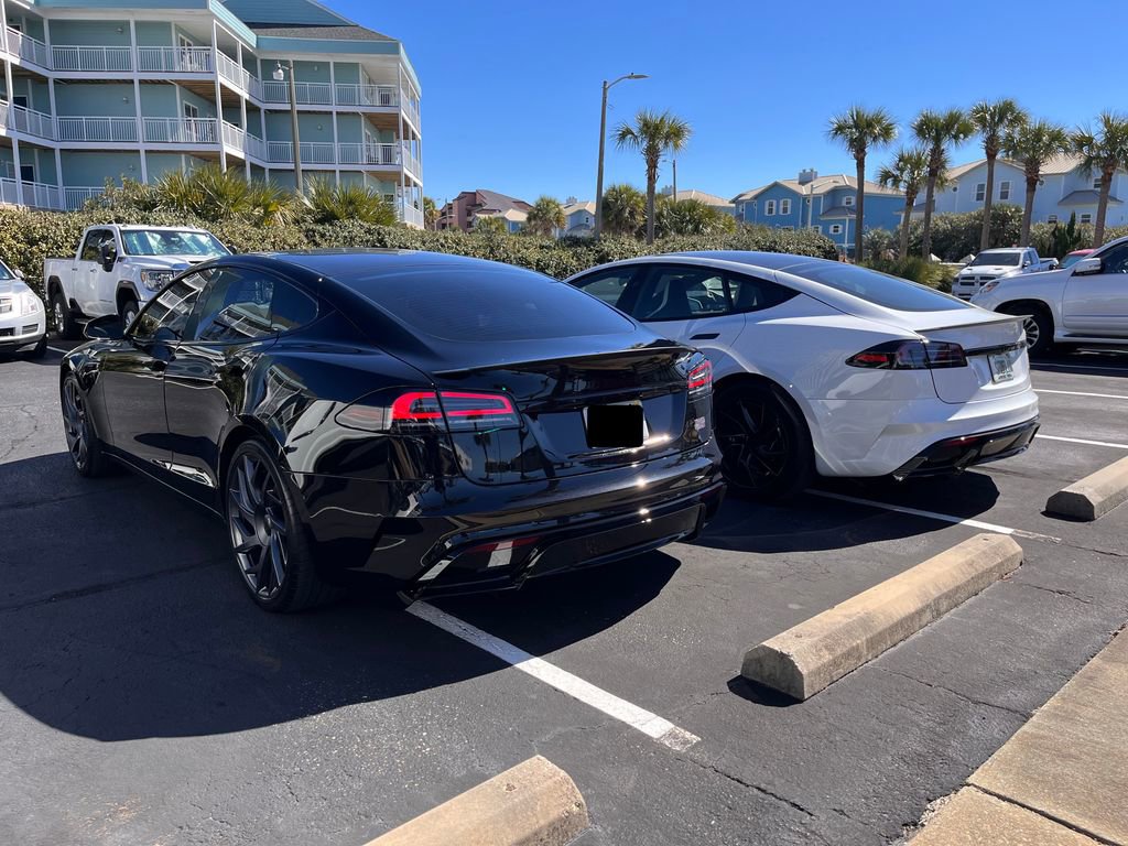 Used 2026 Tesla Model S Plaid AWD/4WD image 9