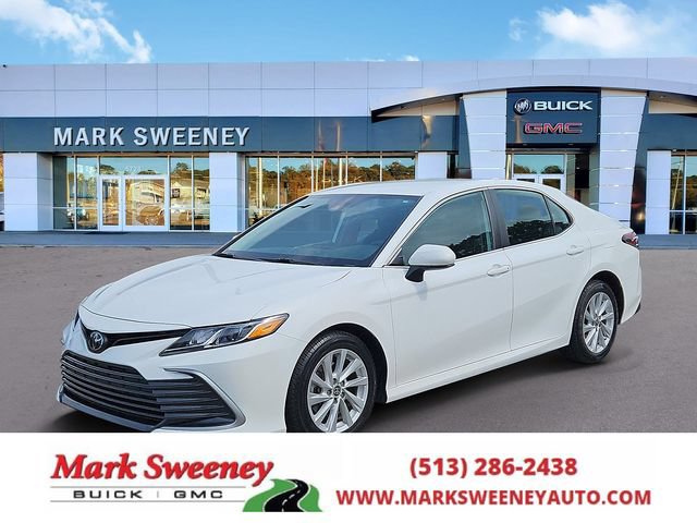 Used 2023 Toyota Camry LE FWD image 1