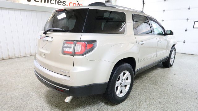 Used 2015 GMC Acadia SLE image 6