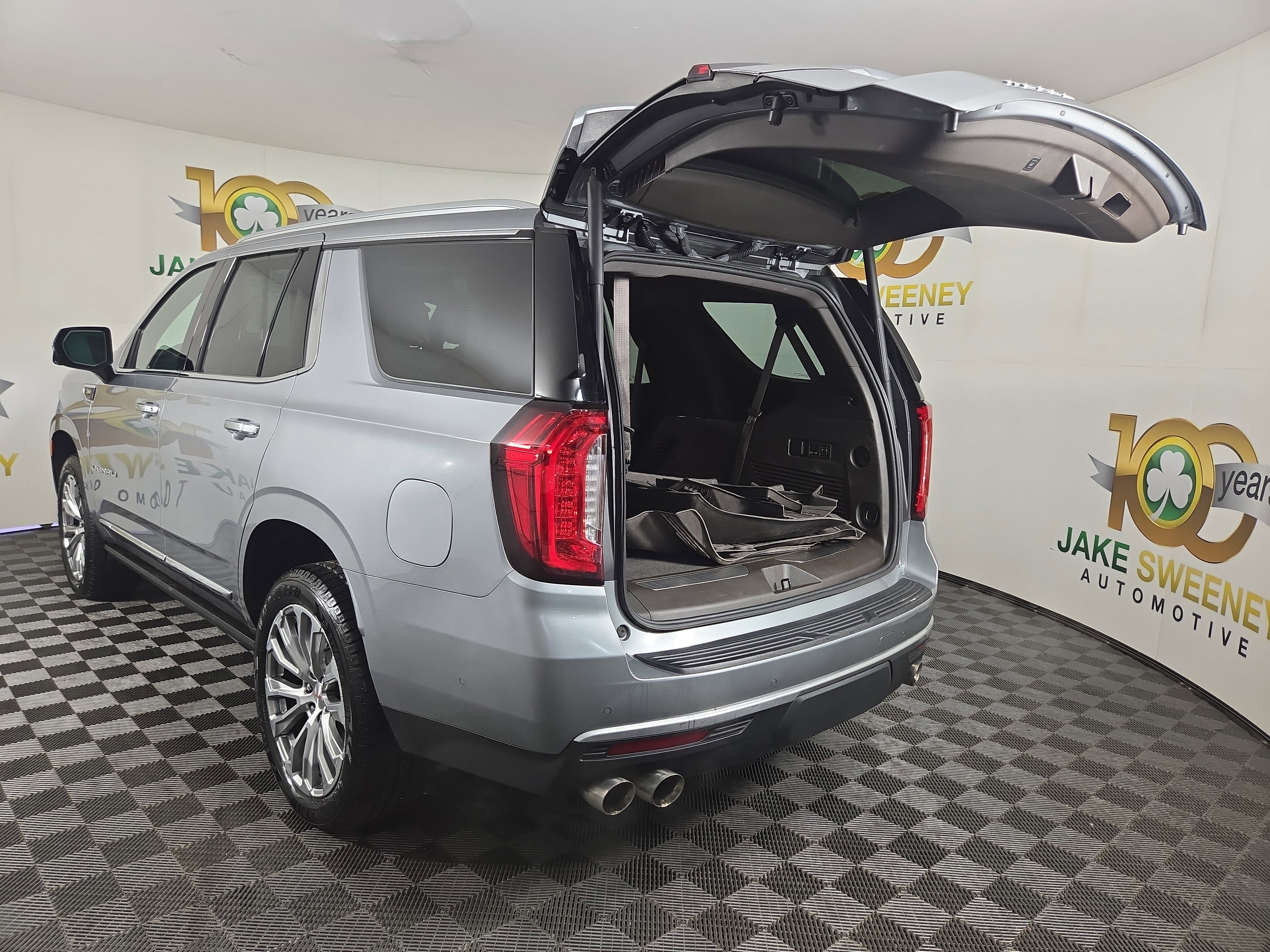 Certified 2023 GMC Yukon Denali w/ Advanced Technology Package image 36