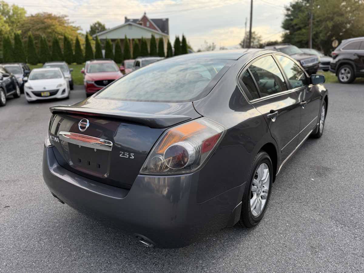 Used 2012 Nissan Altima 2.5 S w/ 20th Anniversary Pkg FWD image 7