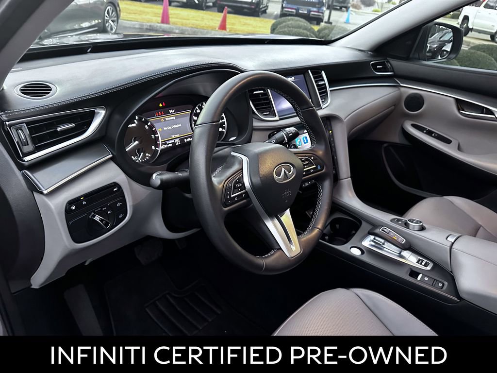 Certified 2025 INFINITI QX50 Luxe image 17