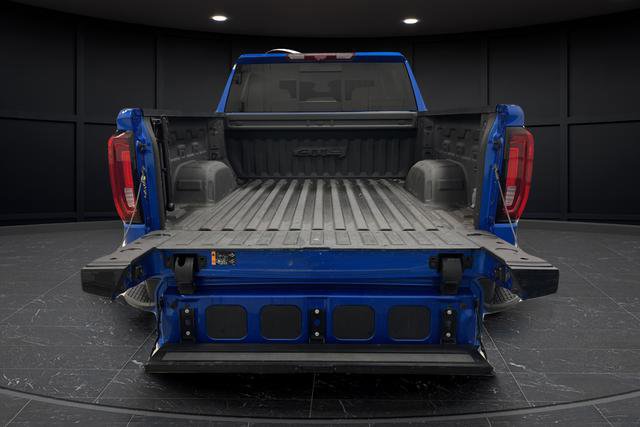 Used 2023 GMC Sierra 1500 AT4 w/ Technology Package image 16