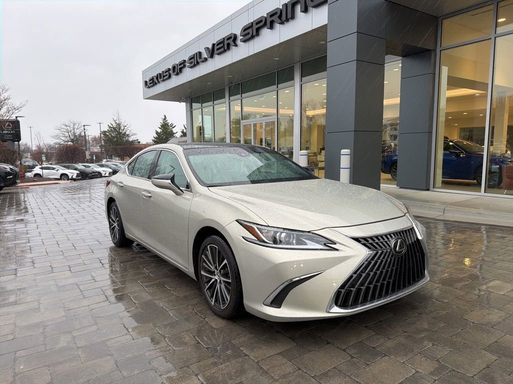 Used 2022 Lexus ES 350 350 w/ Premium Package image 3