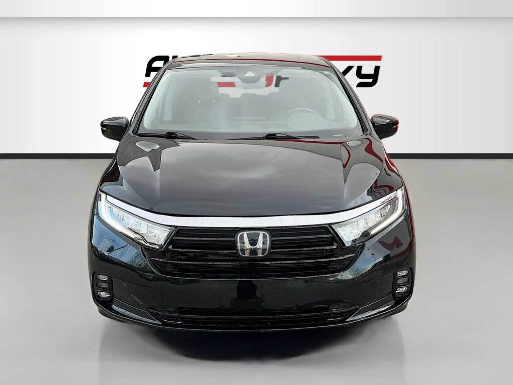 Used 2024 Honda Odyssey EX-L image 2