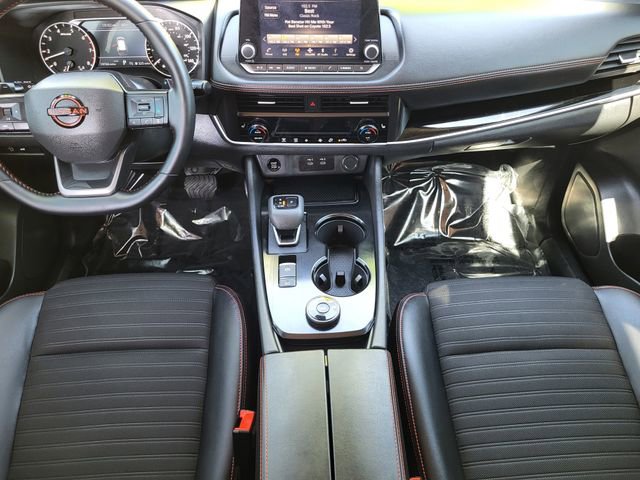 Certified 2025 Nissan Rogue SV AWD/4WD image 19