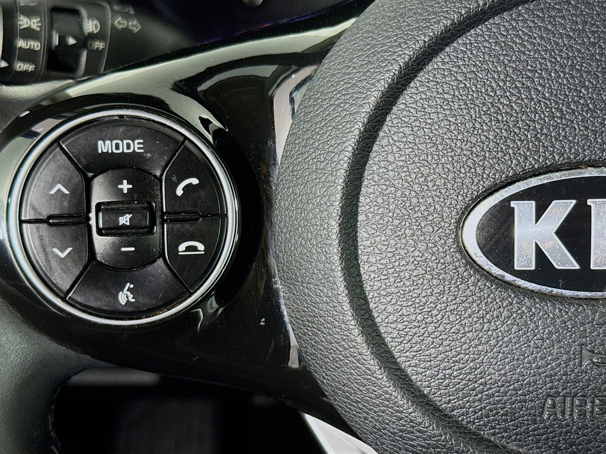 Used 2020 Kia Soul EX image 13