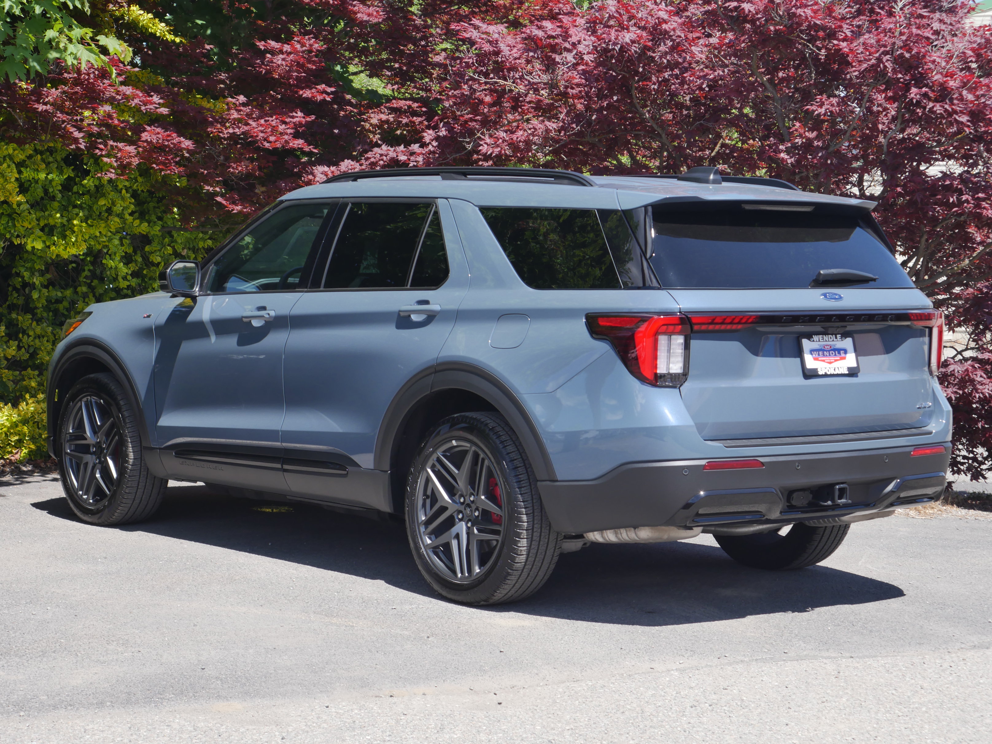 Used 2025 Ford Explorer ST-Line w/ Premium Package AWD/4WD image 21