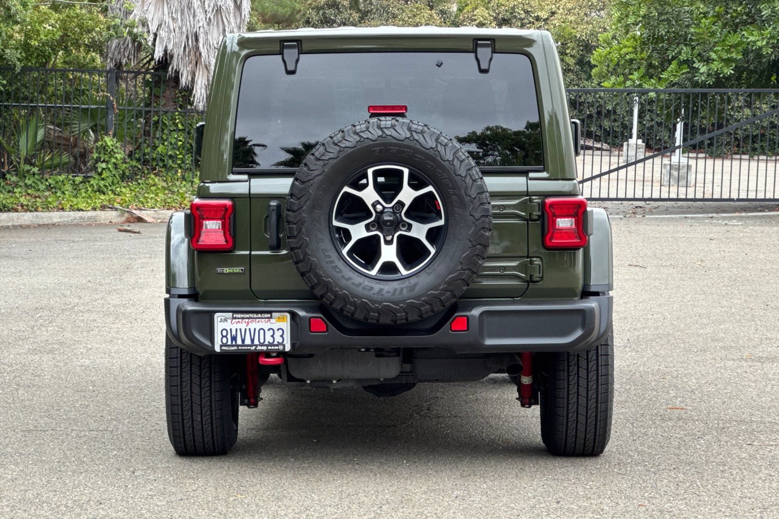 Used 2021 Jeep Wrangler Unlimited Rubicon AWD/4WD image 4