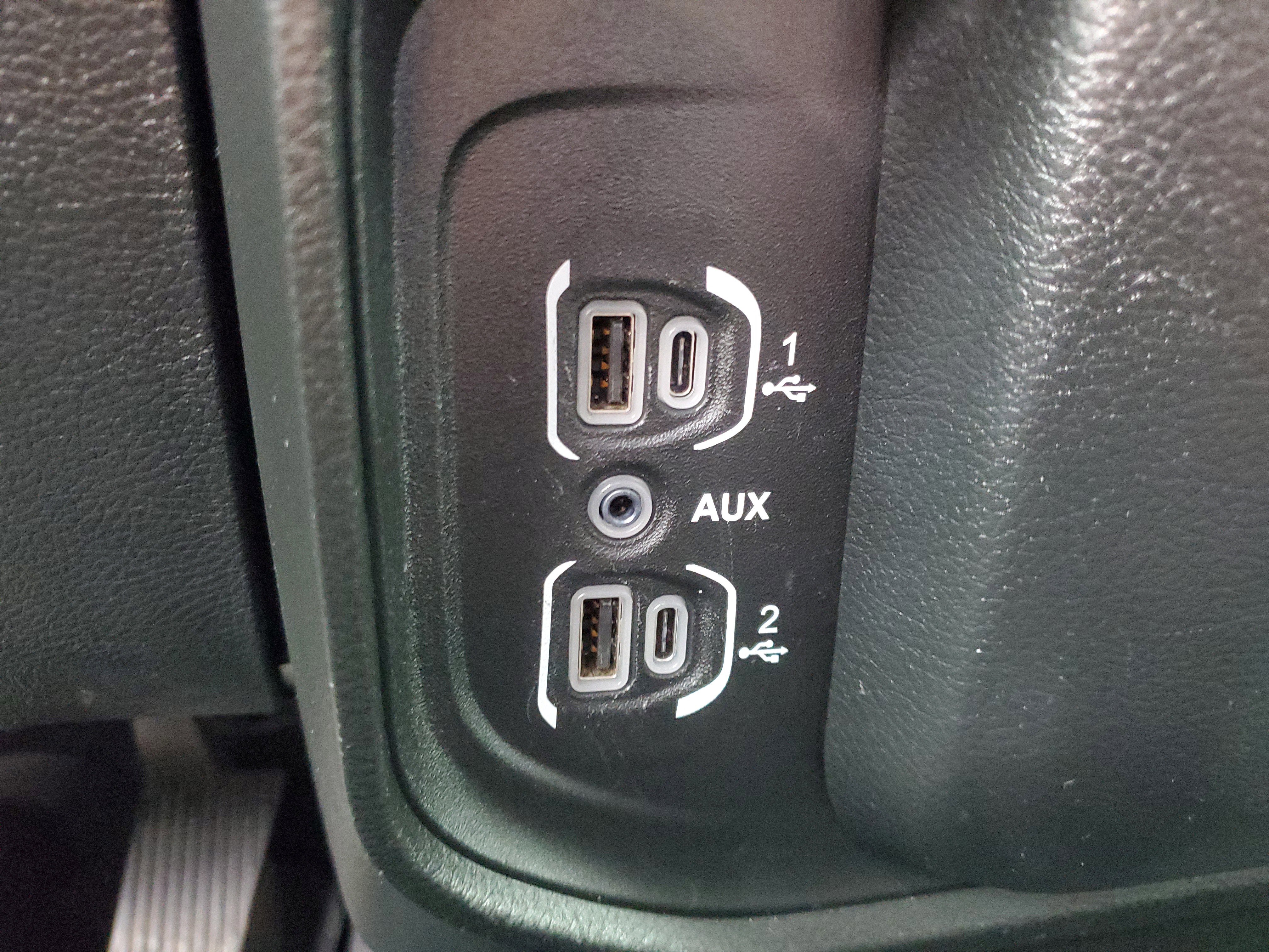 Used 2019 RAM 1500 Laramie w/ Bed Utility Group image 27