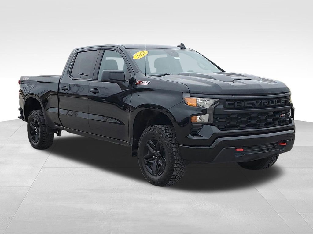 Used 2023 Chevrolet Silverado 1500 Custom Trail Boss image 3